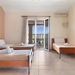 Sandy Maria 404 مدينة زاكينثوس