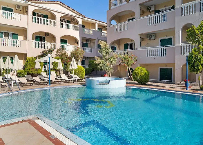 Sandy Maria 404 Апартаменты *